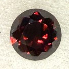 Zirkon med dyp rød farge og sterk refleksjon ø 8 mm i diameter 3,2 ct thumbnail