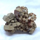 Vanadinitt med flotte krystaller thumbnail