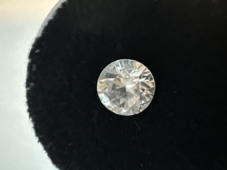Zirkon blank/klar varmebehandlet ø 5,9 mm 1,05 ct