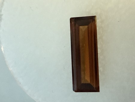 Zirkon rektangel fasetert 10 x 4 mm 0,95 ct 