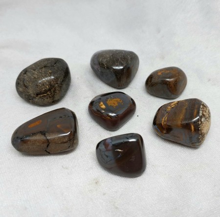 Opal boulder